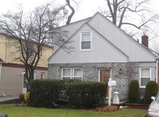 177 Wellington Rd, Elmont, NY 11003