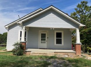 174 Austin Springs Rd S, Johnson City, TN 37601