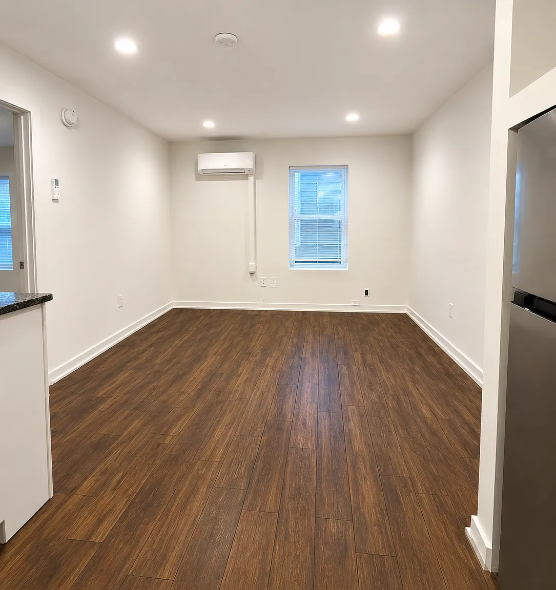 718 S 5th Ave — Photo 2
