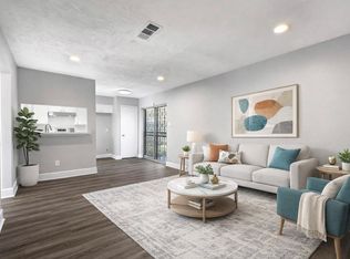 12106 Panay Dr, Houston, TX 77048