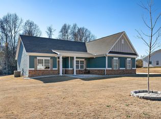268 Planters Ln, Coats, NC 27521