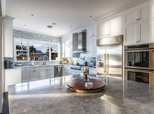 36 Ixora Way, Ocean Ridge, FL 33435