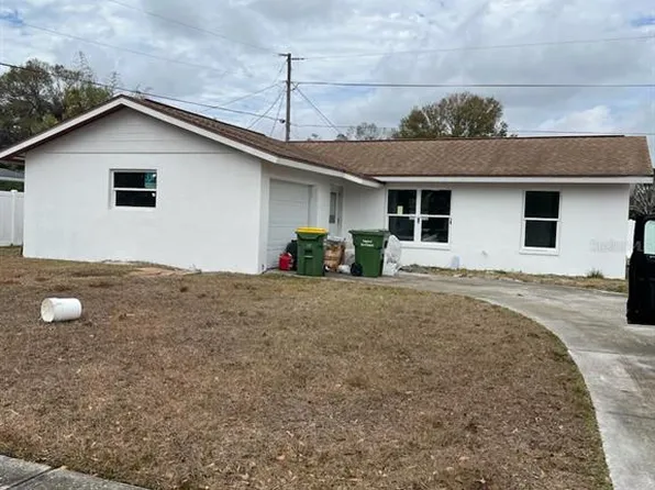 3015 Novus St, Sarasota, FL 34237