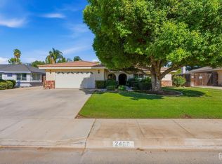 2408 Courtleigh Dr, Bakersfield, CA 93309