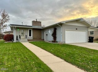 801 12th St W, Williston, ND 58801