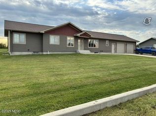 122 Terry Dr, Webster, SD 57274