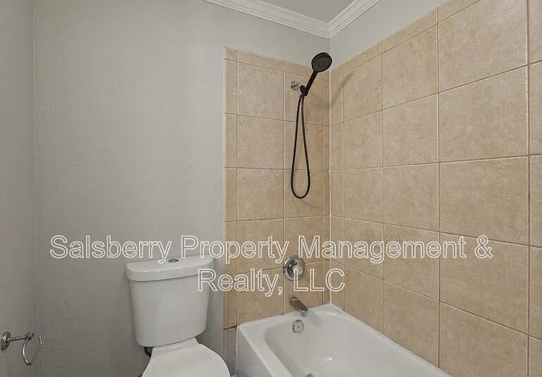 8015 Ederville Cir — Photo 21