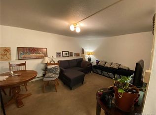74 Burgundy Hill Ln #74, Middletown, CT 06457