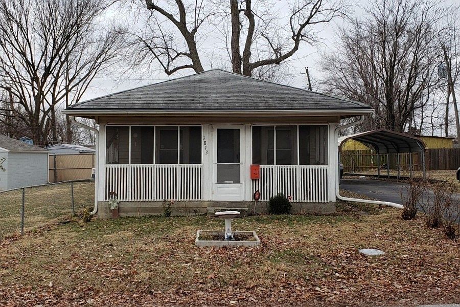 1st image of 1813 E 82nd Ter