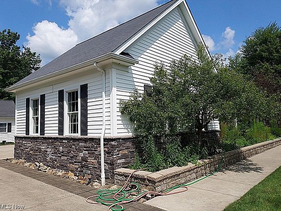 4th image of 18140 Sedge Ct