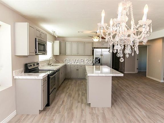 3rd image of 5028 Eugene Ave