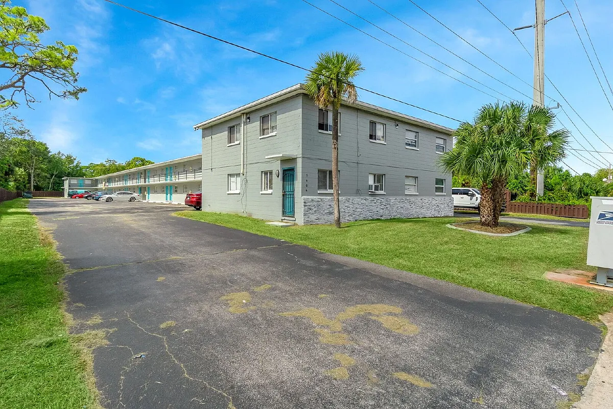 Building Photo - 1404 S Deleon Ave #1