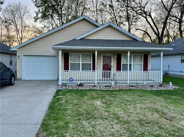 1904 Kenway Pl, Middletown, OH 45044