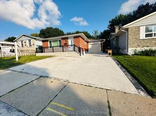 35 Silver Aspen Cres, Kitchener, ON N2N1H5