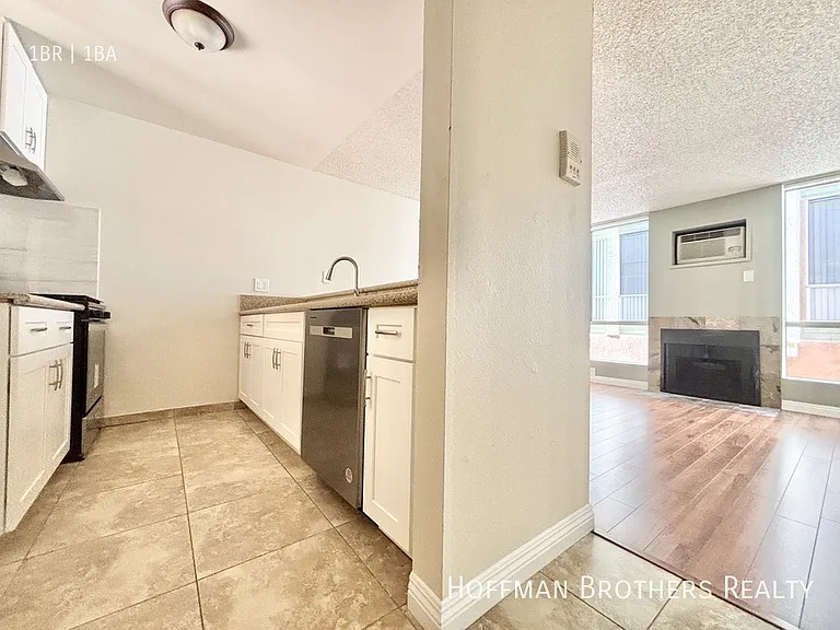 1215 N Cherokee Ave #105 — Photo 6