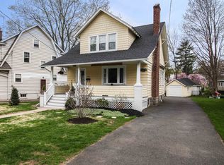 457 Baldwin Rd, Maplewood, NJ 07040