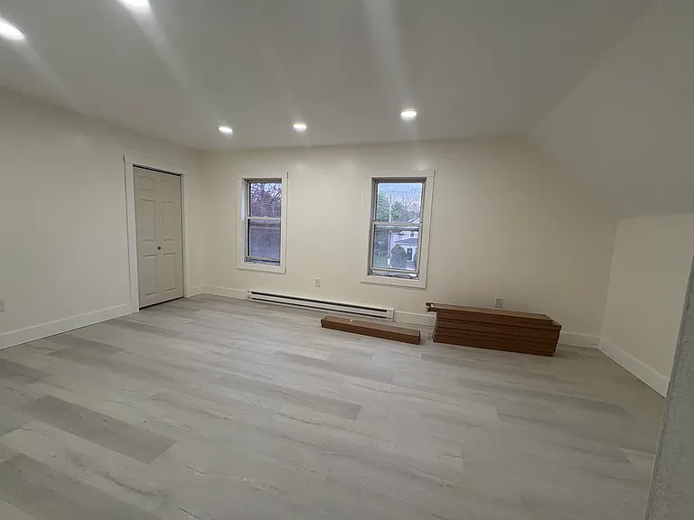 930 S Franklin St #2 — Photo 4