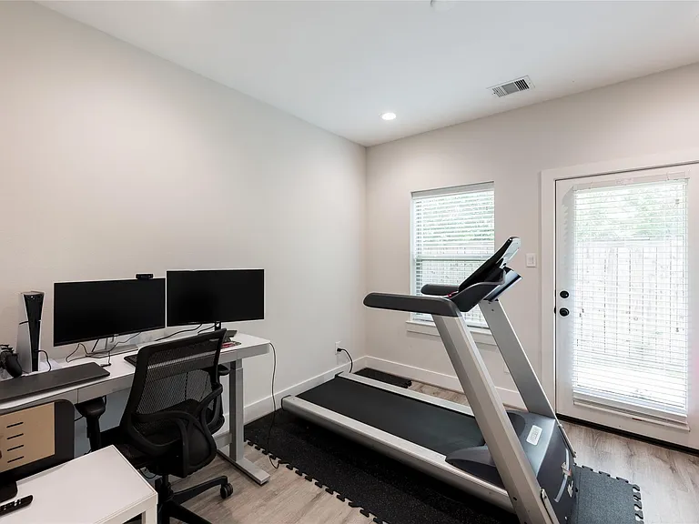 5306 Creekmont Timbers Trl — Photo 4