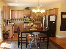 Kitchen and Breakfast area