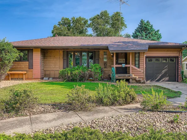 208 Sunset Dr, Jordan, MN 55352