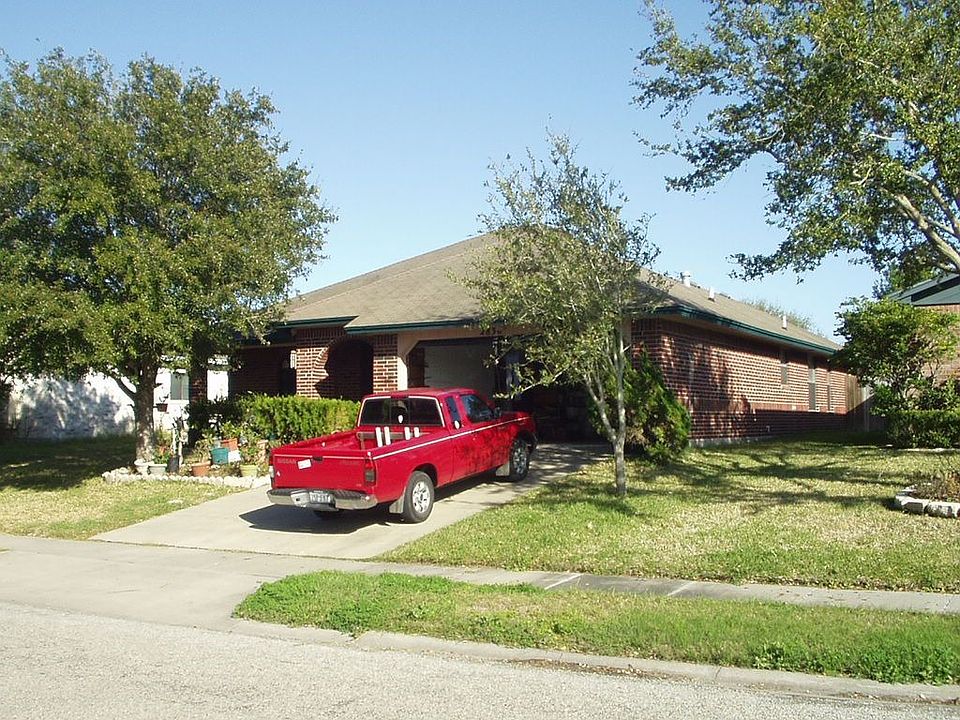 1st image of 2830 Vancouver Dr