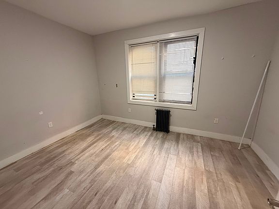 3rd image of 134 Corbin Ave #11E