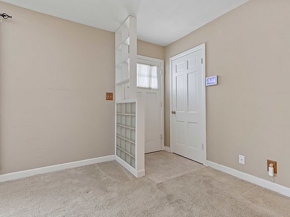 2nd image of 717 Peter Ave