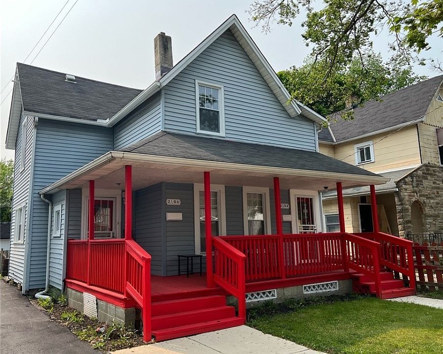 1st image of 2104 W 93rd St