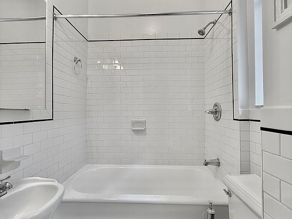 5th image of 305 W 45th St APT 2