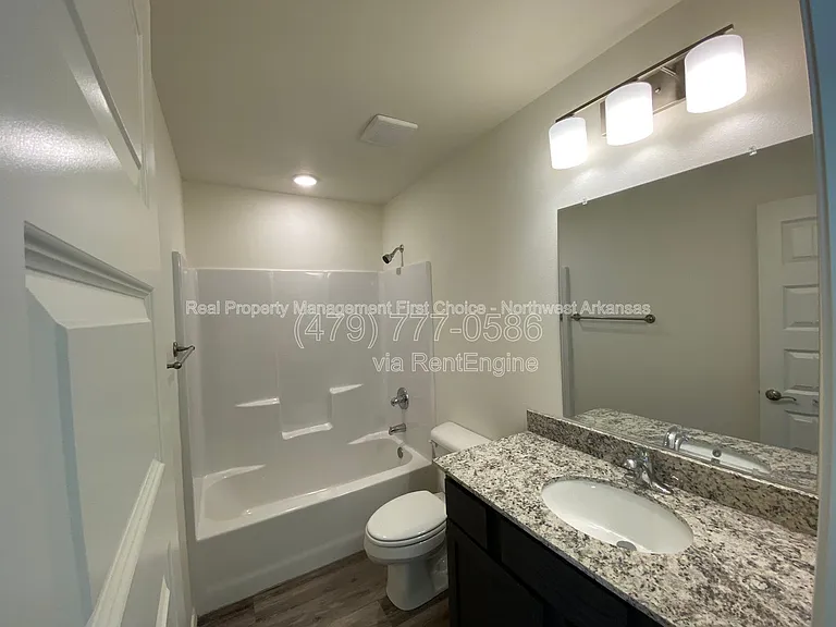 916 S Amarillo Ave #1 — Photo 32