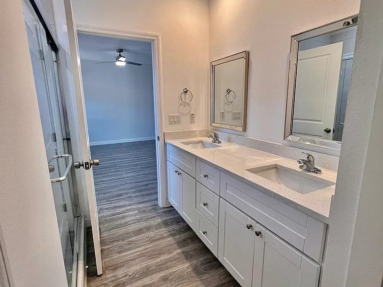1954 Freedom Dr #1 — Photo 28