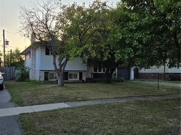 21 Idylwood Rd, Welland, ON L3C 1X2