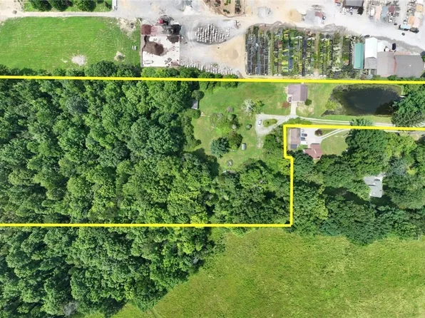 2451 E Western Reserve Rd, Poland, OH 44514