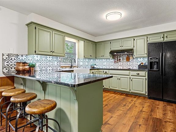 2nd image of 3904 Northwich Dr