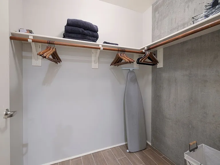353 E Bonneville Ave #525 — Photo 21