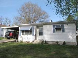 310 S 1st St, Ozark, MO 65721