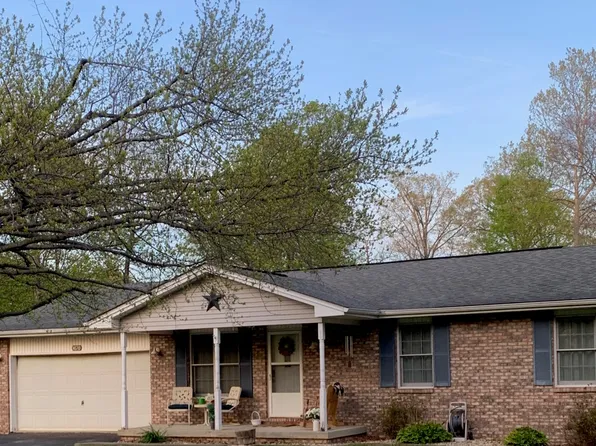 4670 N Sunset Glades Blvd, North Vernon, IN 47265