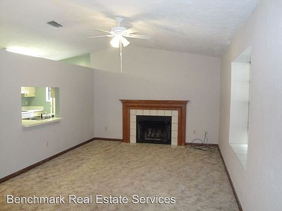 2nd image of 1502 Belmont Trce