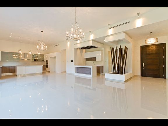 3rd image of 4521 Toronto Ave