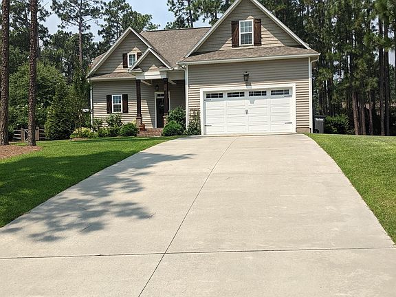 Gorgeous home - Built in 2015
