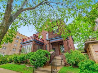 25 Langdon St #B, Madison, WI 53703