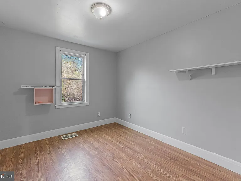 4517 Woodlea Ave — Photo 17