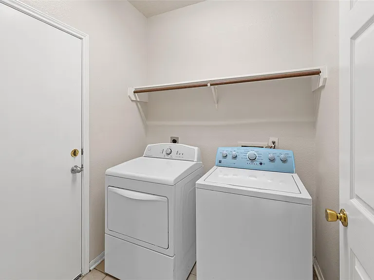 3106 Birchleaf Dr — Photo 11