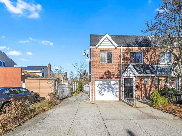 164-11 73rd Ave, Fresh Meadows, NY 11366