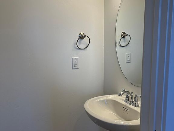 5th image of 3846 S Platinum Dr