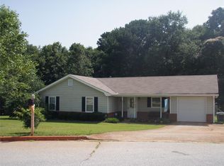 75 Springfield Dr, Covington, GA 30016