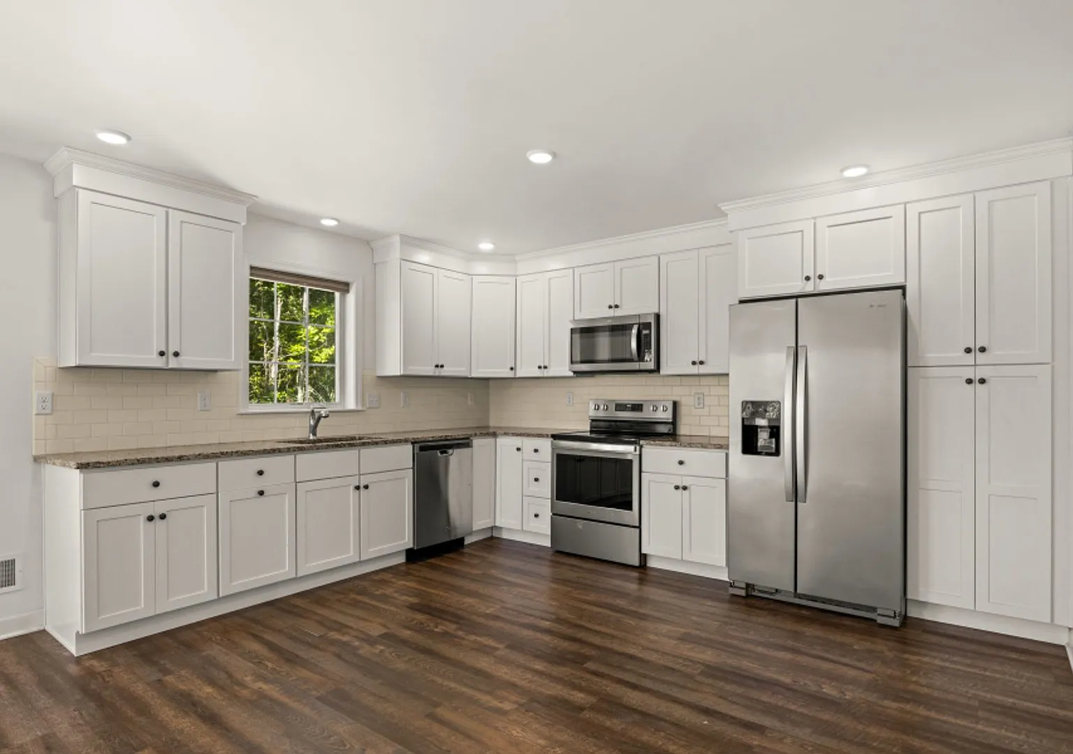 653 Delaware Avenue — Photo 3