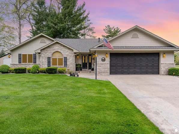 130 White Deer Trl, Prudenville, MI 48651