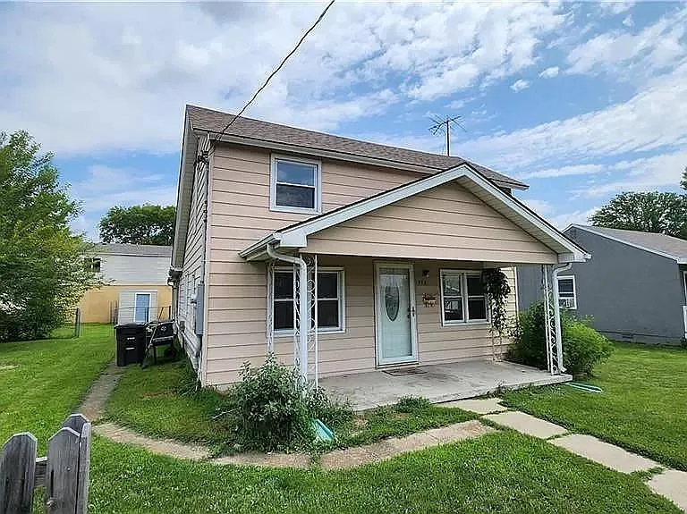 413 Commercial St