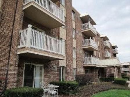 2nd image of 2423 N Kennicott Dr Unit 2A